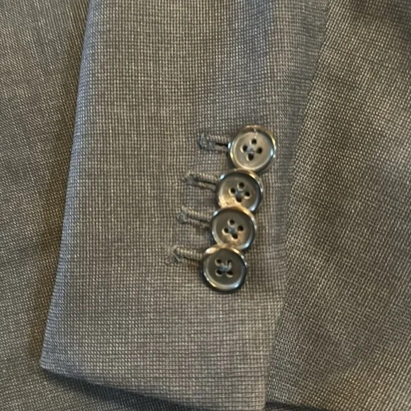 Ermenegildo Zegna 3 button front sport coat 100% Wool beautiful fabric - Picture 4 of 6